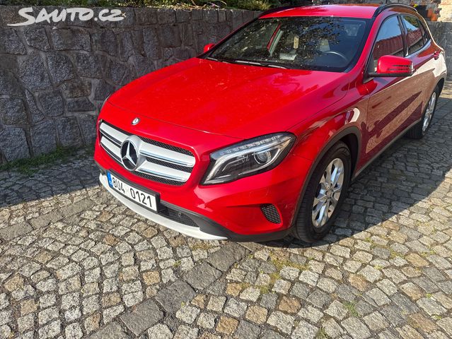 Mercedes GLA